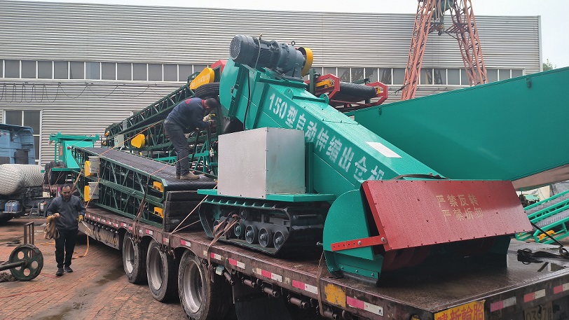 150型自動伸縮出倉機